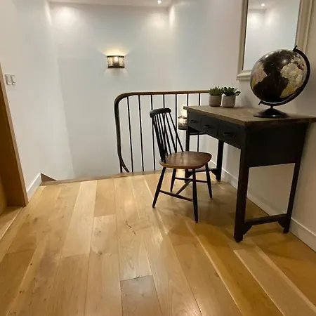 Jo 2024 - Maison D'architecte Avec Jardin Villa *